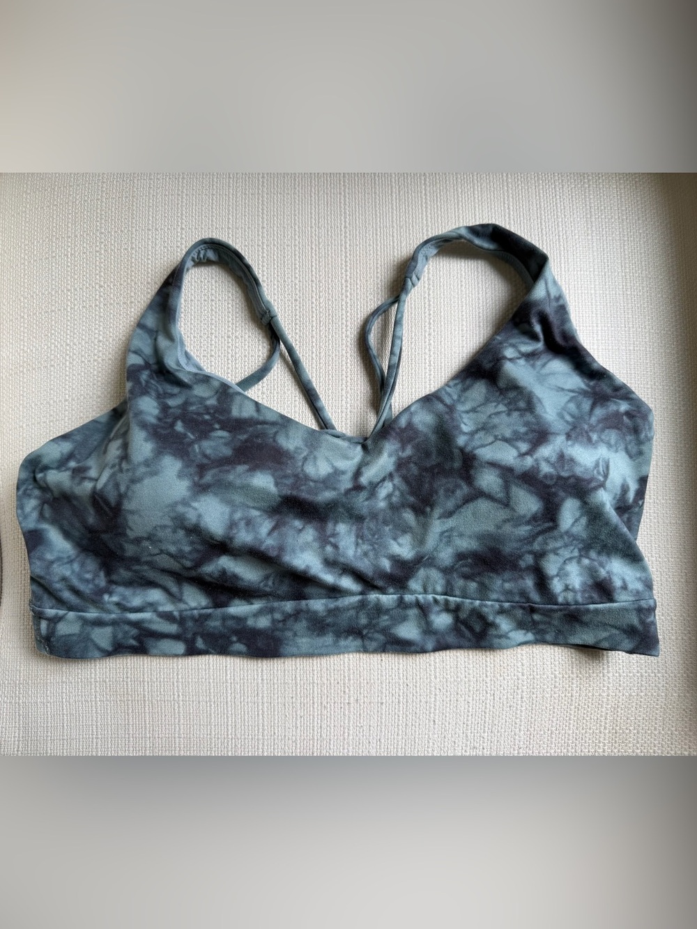 Athleta Solace Sports Bra D-DD